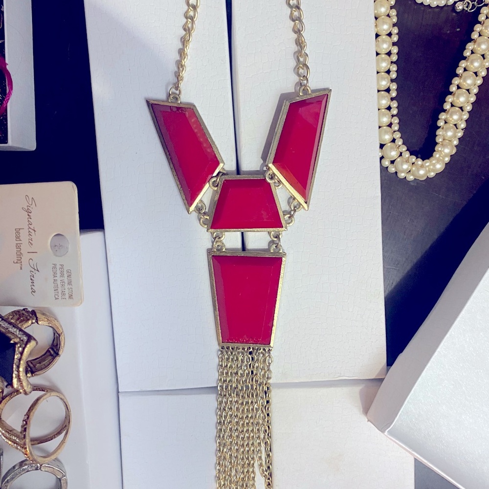 Jewelry - Picture 15 of 15
